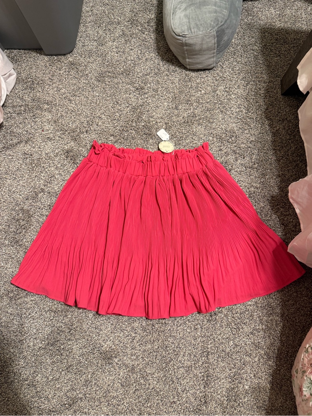 NWT ODDY Pleated Pink Skirt